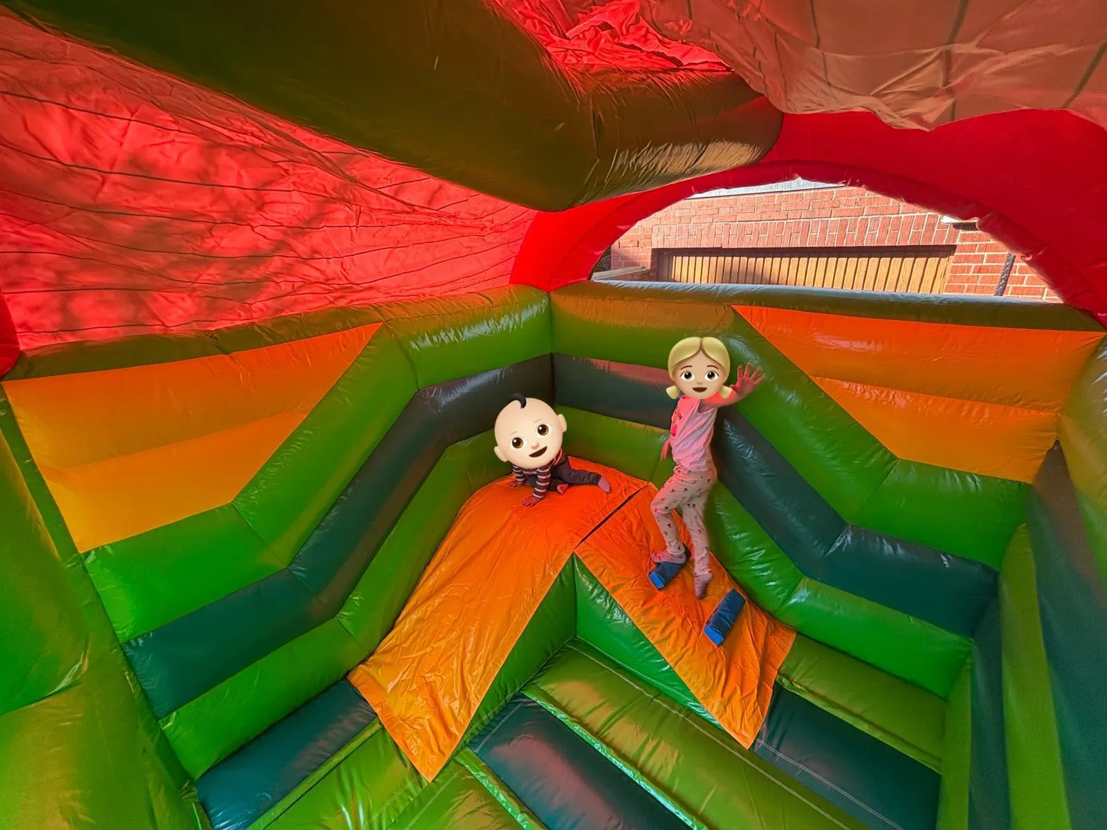 Hüpfburg Farm Multiplay